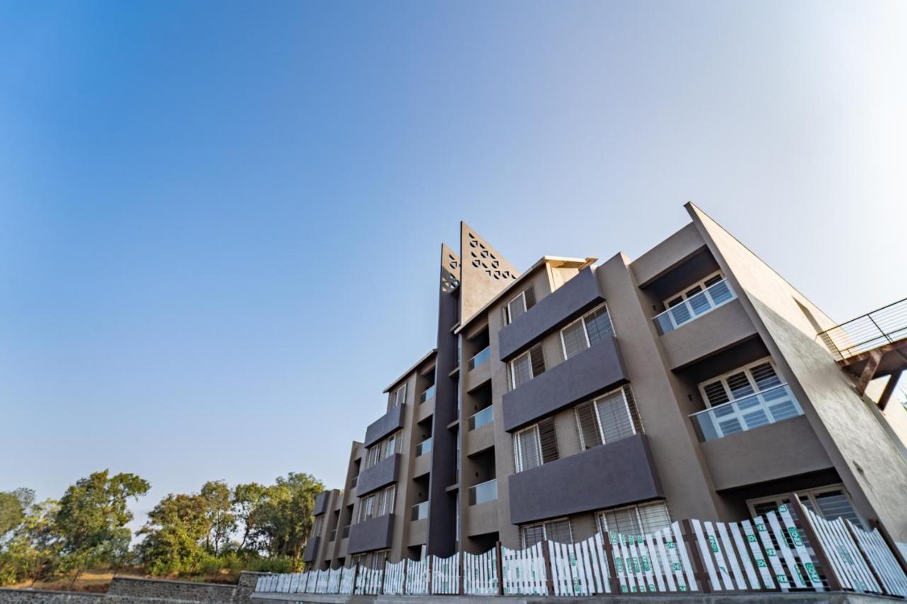 Mountain Shadow Resort Igatpuri Exterior photo
