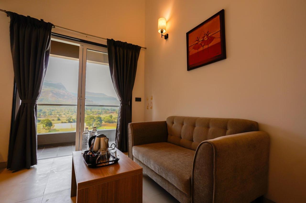 Mountain Shadow Resort Igatpuri Exterior photo